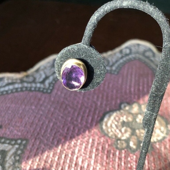Vintage 14K Yellow Gold Amethyst Earrings Fancy Ov - Picture 4 of 5